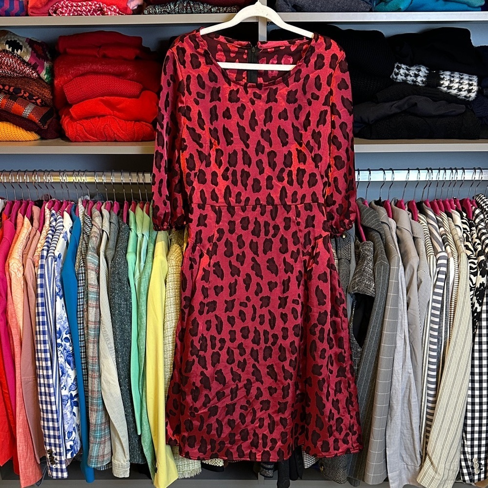 Unbranded pink/black satiny leopard 3/4 sleeve elastic cuff pleated dress size S